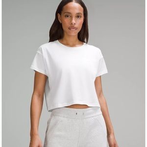 Lululemon Cates Cropped T-Shirt